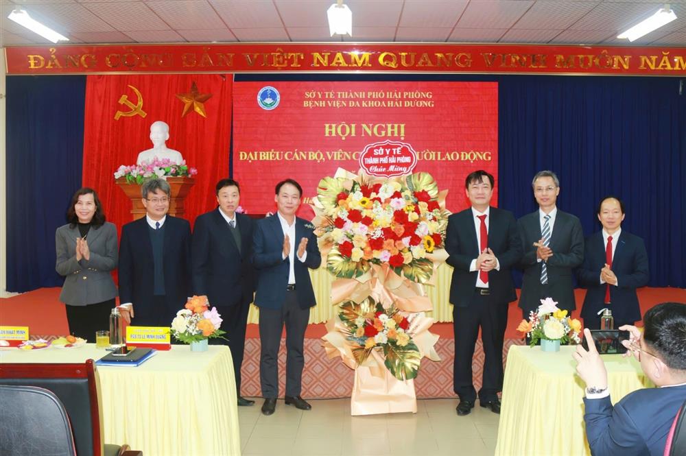 HỘI NGHỊ ĐẠI BIỂU, CÁN BỘ, VIÊN CHỨC, NGƯỜI LAO ĐỘNG BỆNH VIỆN ĐA KHOA HẢI DƯƠNG NĂM 2025